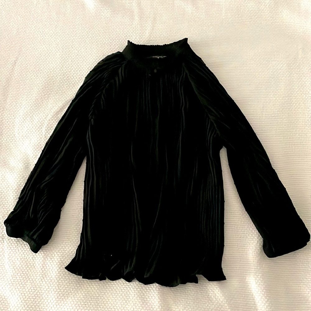Pleated top